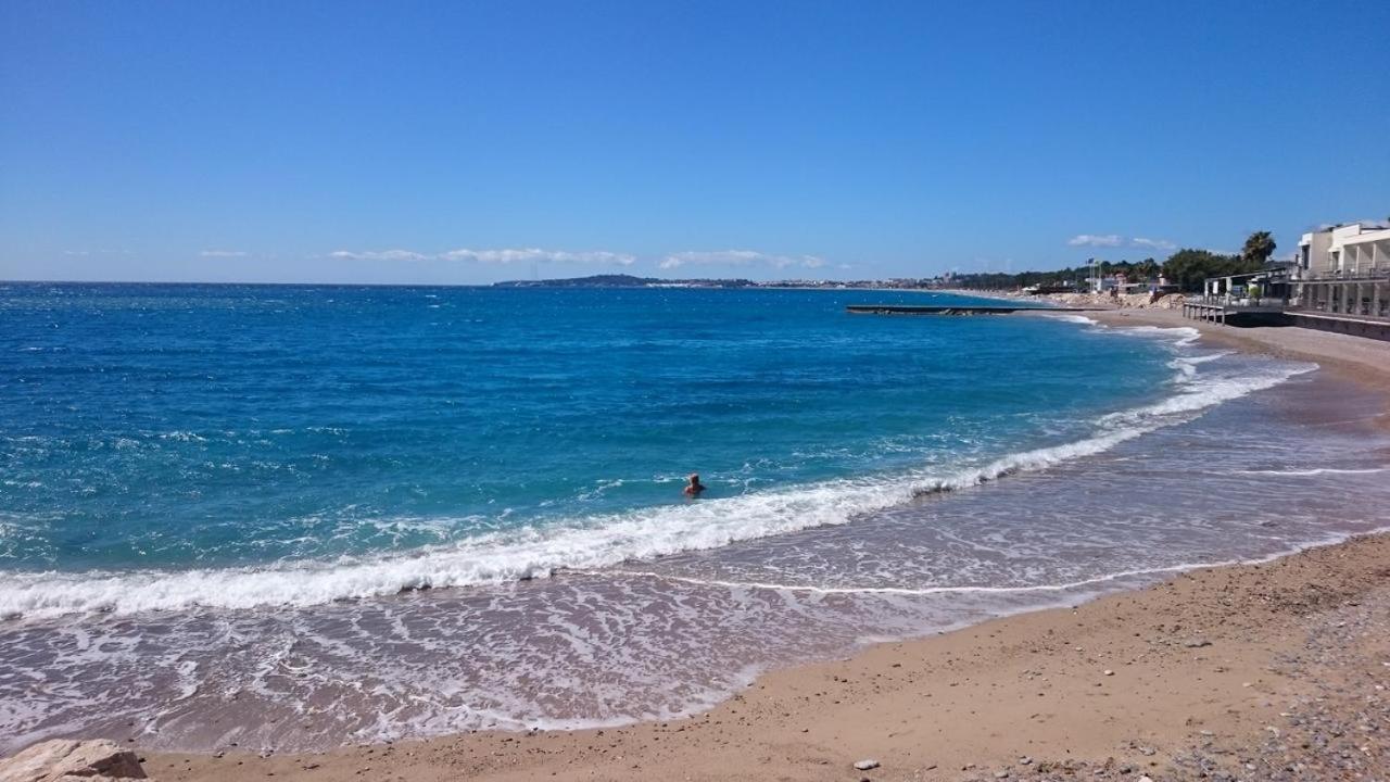 Appartement Bord De Mer Marina Baie Des Anges วิลล์เนิฟ-ลูเบ ภายนอก รูปภาพ