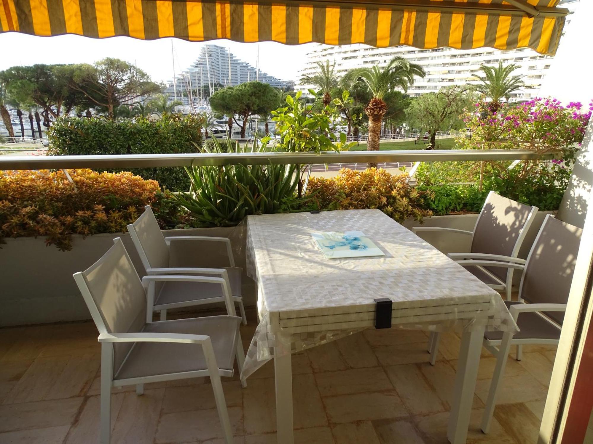 Appartement Bord De Mer Marina Baie Des Anges วิลล์เนิฟ-ลูเบ ภายนอก รูปภาพ